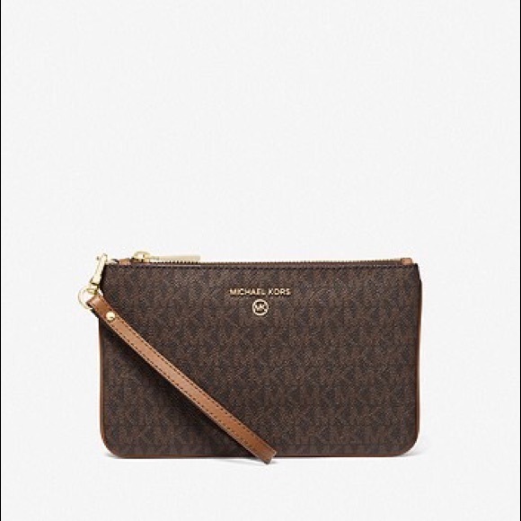 Brand new Michael Kors Medium Logo Wristlet - Picture 1 of 3